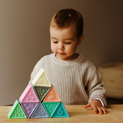 Triblox (トリブロックス)　by Jellystone Designs